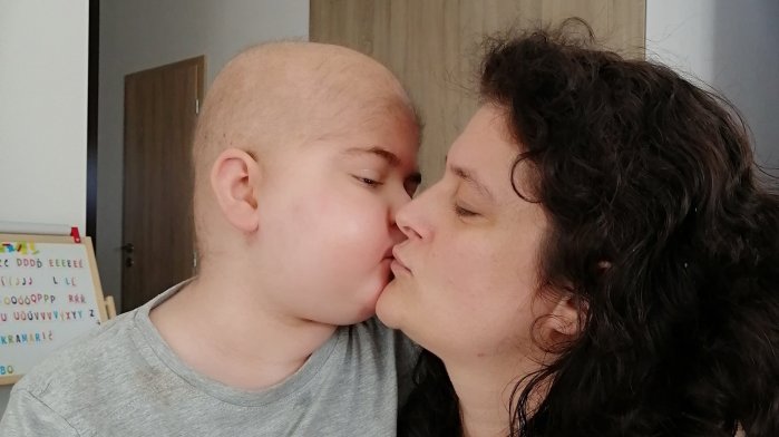 Mama Lukáška s onkologickou diagnózou: “Nemali sme prečo váhať, Plamienok pomohol nám všetkým.“